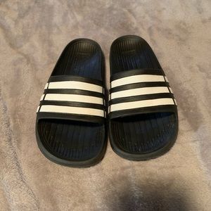 Girls Adidas Slides size 3